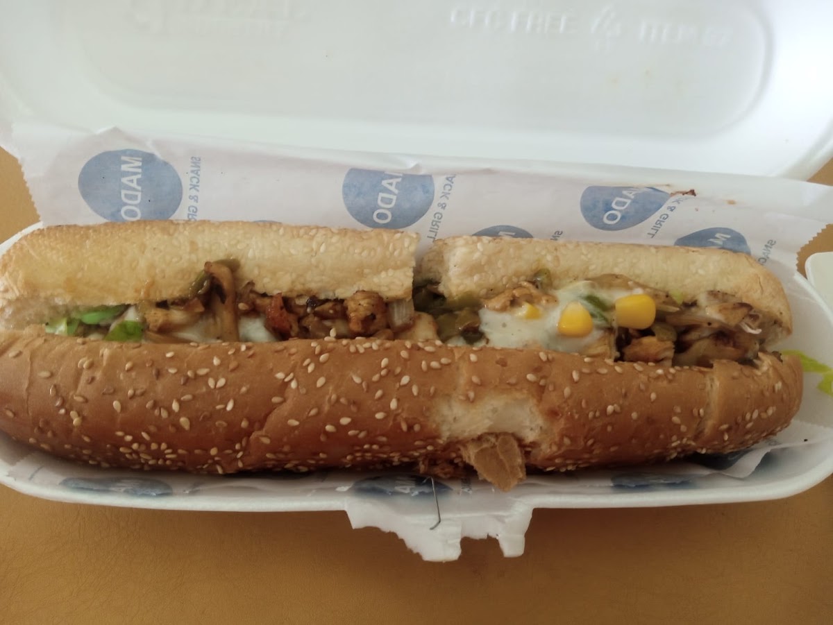MADO snack&grill — photograph 4