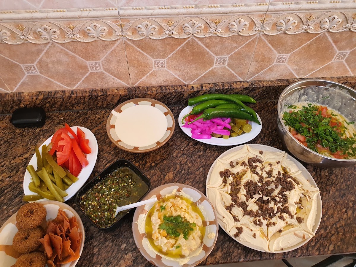 Foul w Falafel Al Tayyib — photograph 2