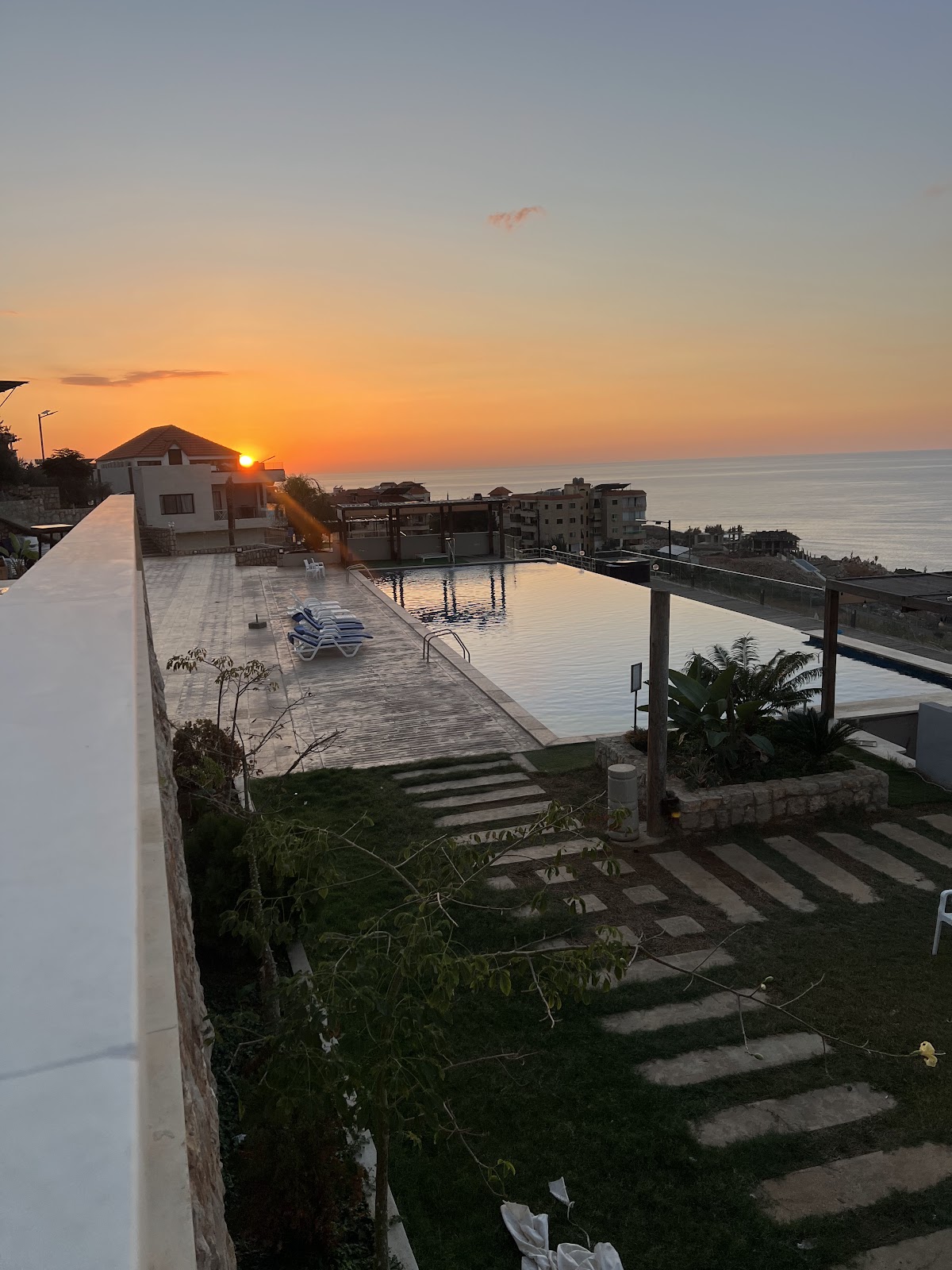 Blue Sky Resort — photograph 3