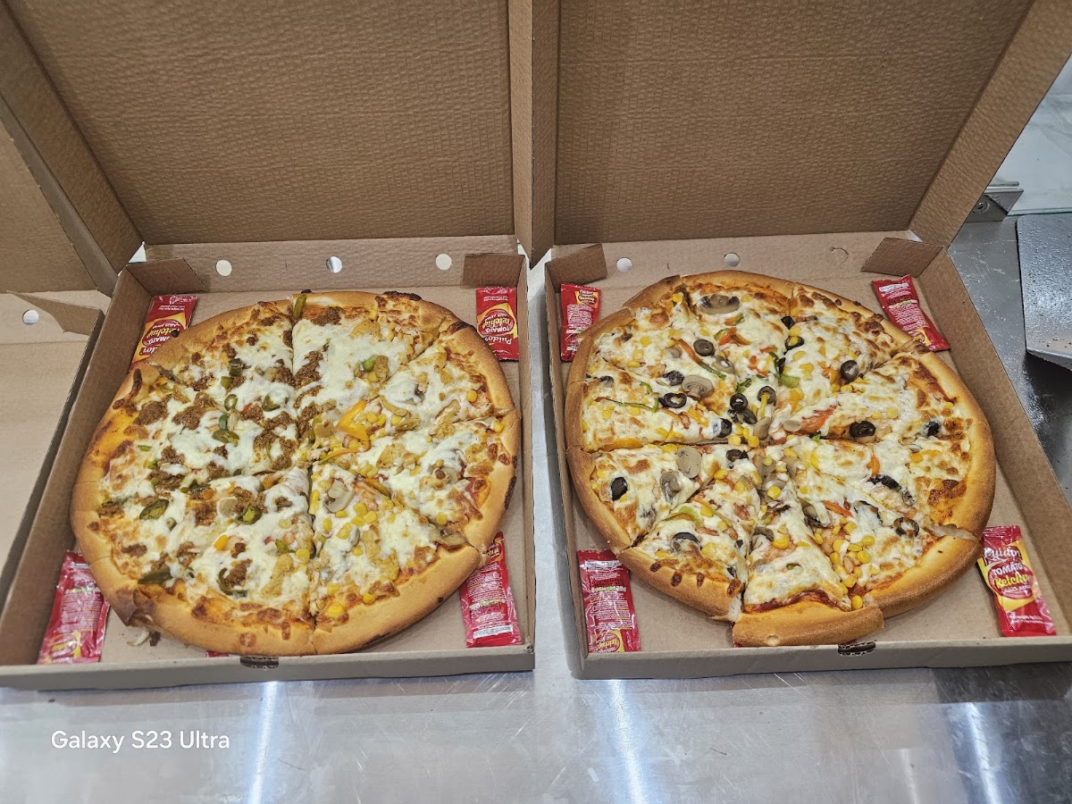 Louisiana Pizza — photograph 2