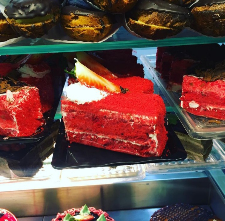 Patisserie w Bouza Al Afrah — photograph 2