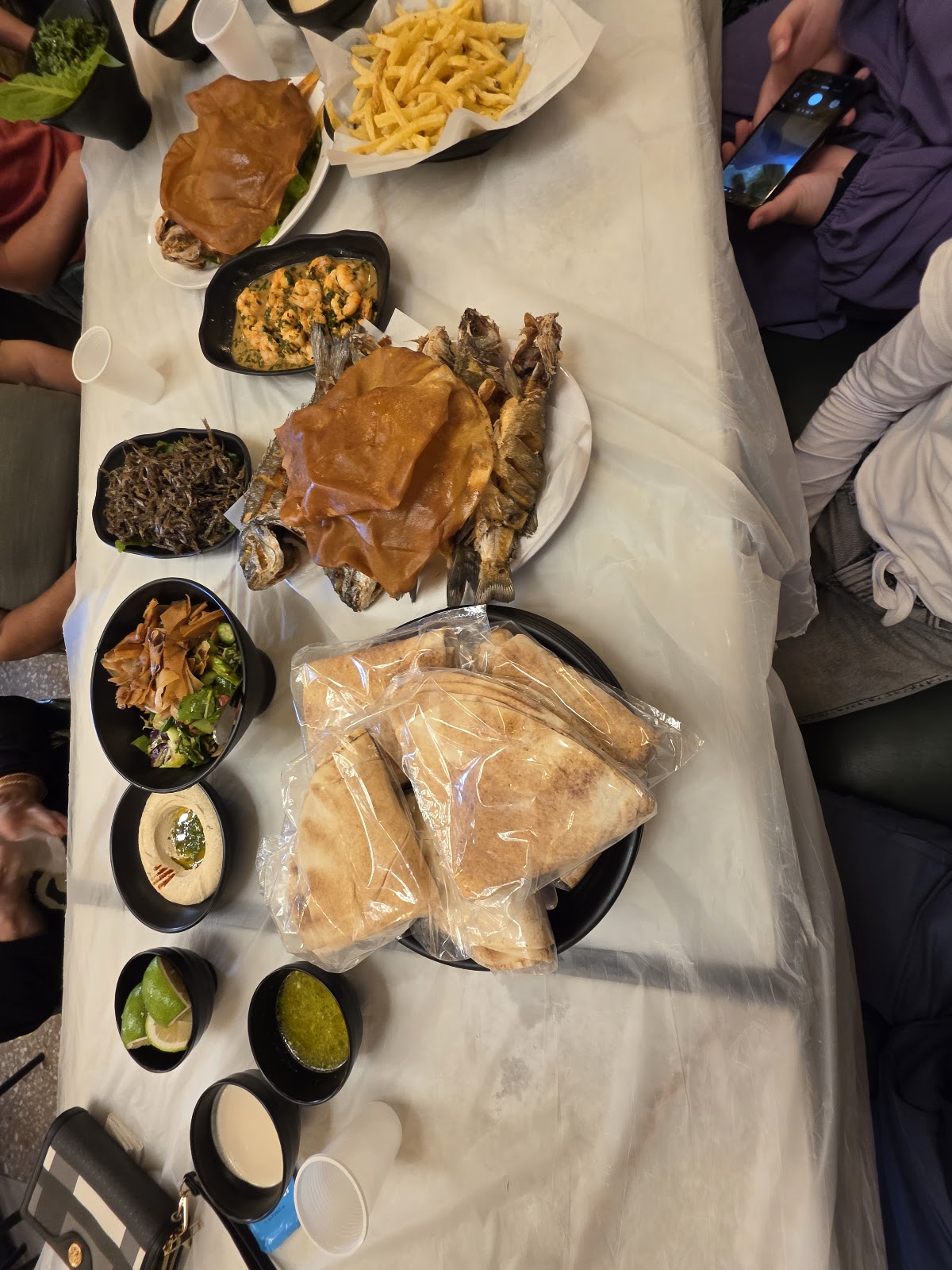 Abou Al Abed Restaurant and cafe — photograph 5