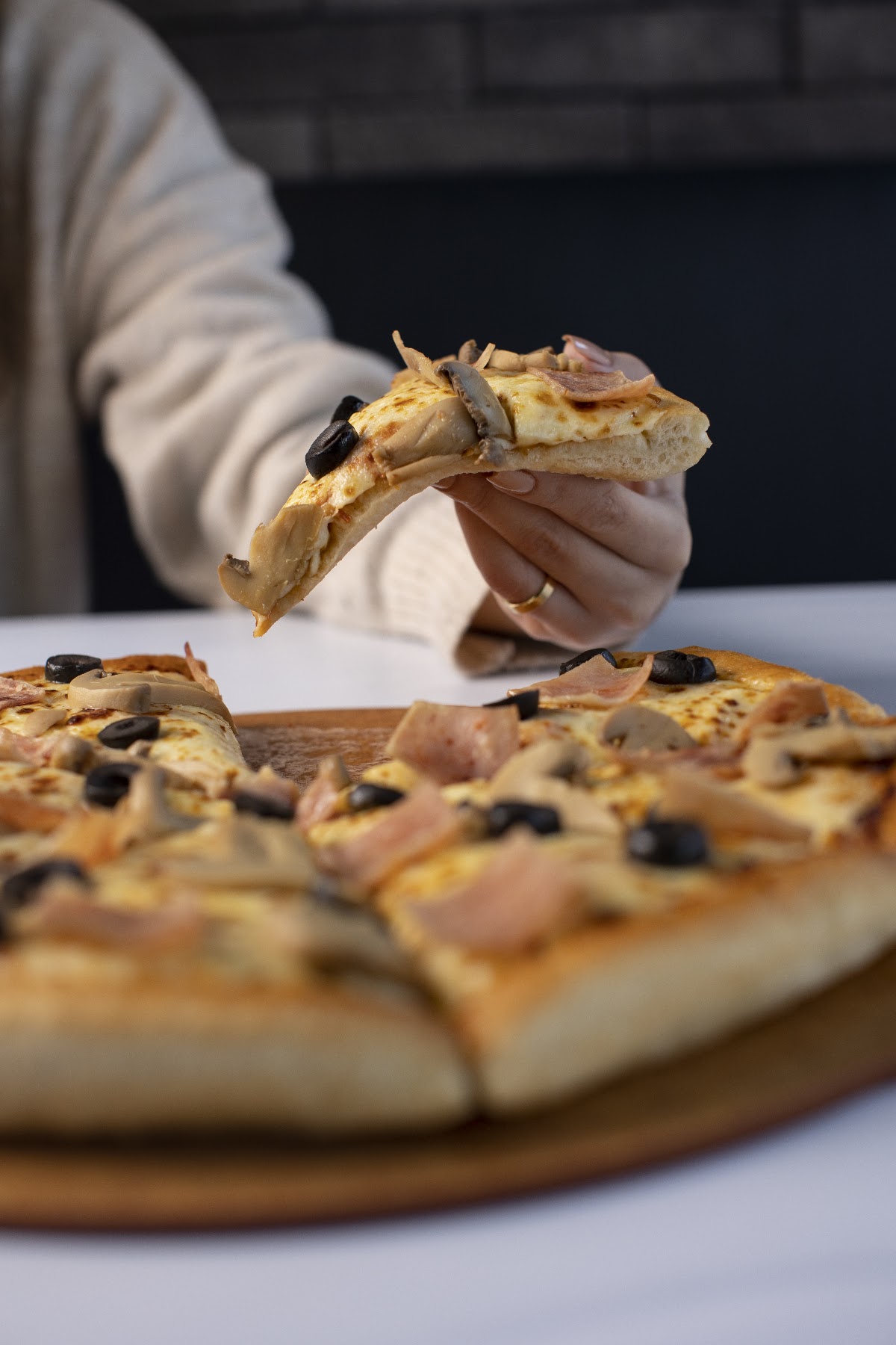 Pizza Hut Jnah — photograph 4