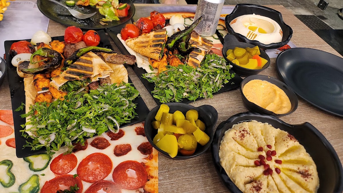 Al Tayibat Restaurant Beirut