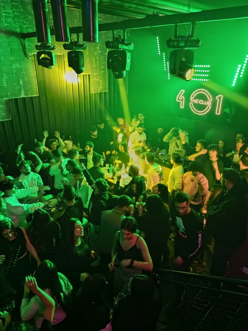 401 Club — photograph 4