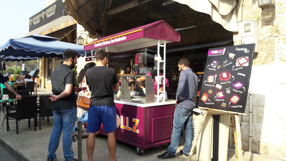 Frollz - Lebanon — photograph 3