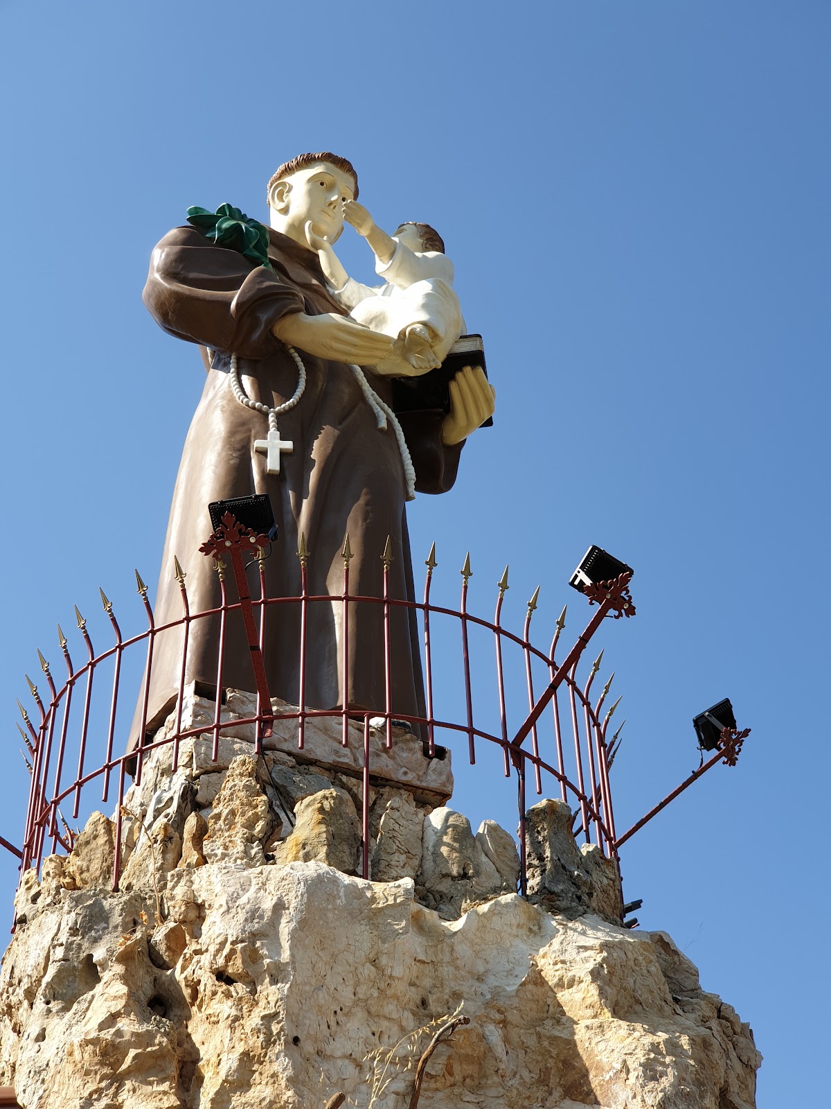 St. Antoine de Padoue Chapel — photograph 5