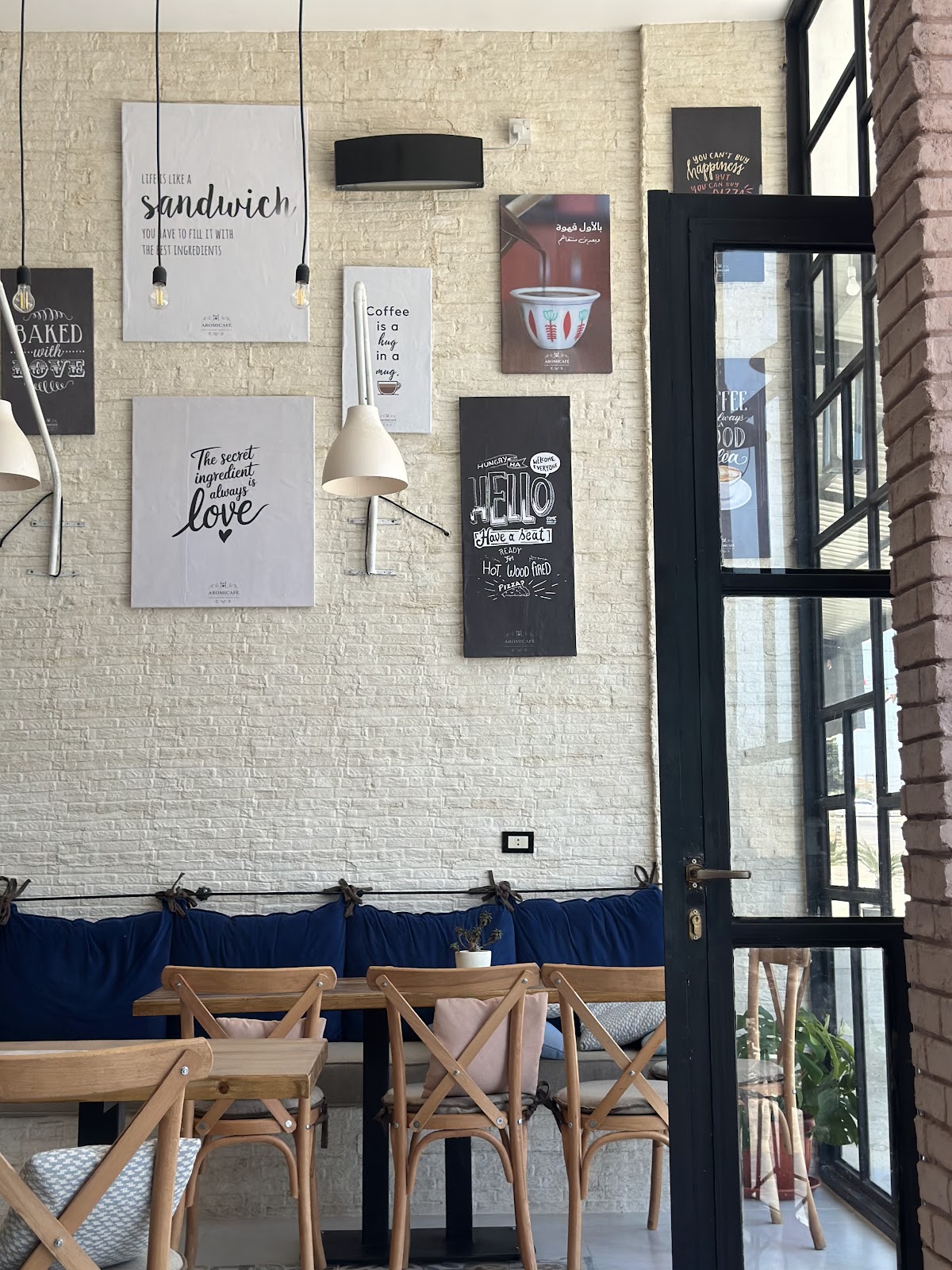 AROMICAFÉ — photograph 4