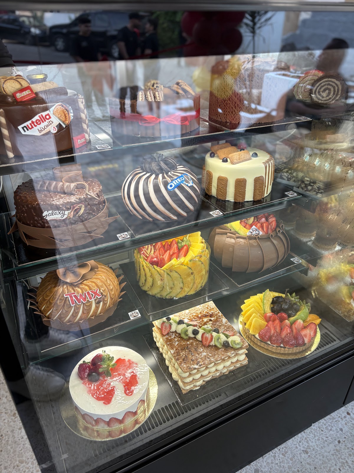 Dr. Cake — photograph 4