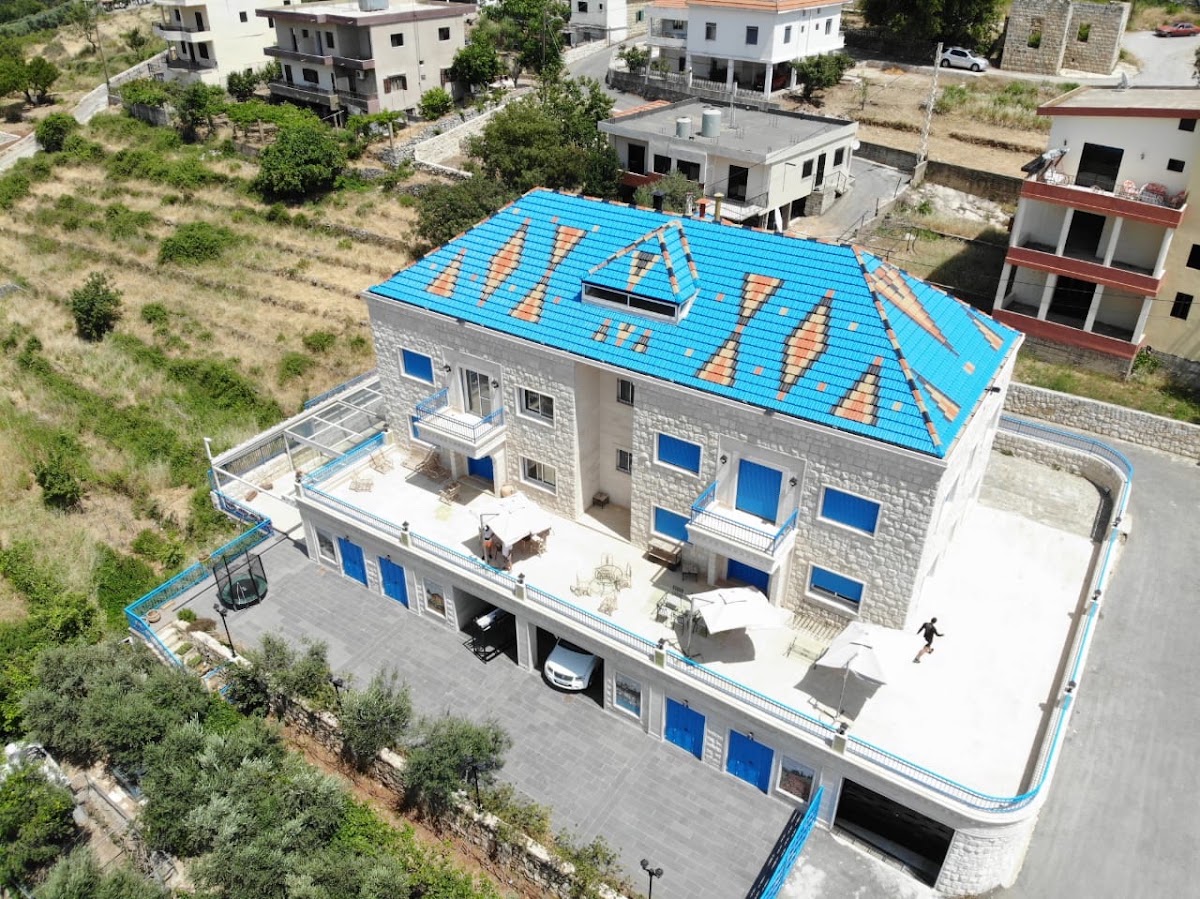 Maison Bleue