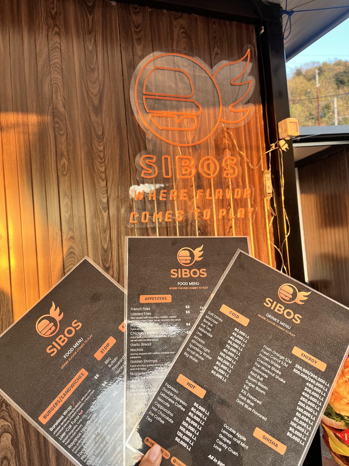 Sibos — photograph 5