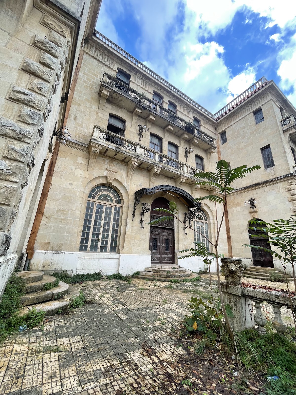 Aley Grand Hotel - Hotel — photograph 2