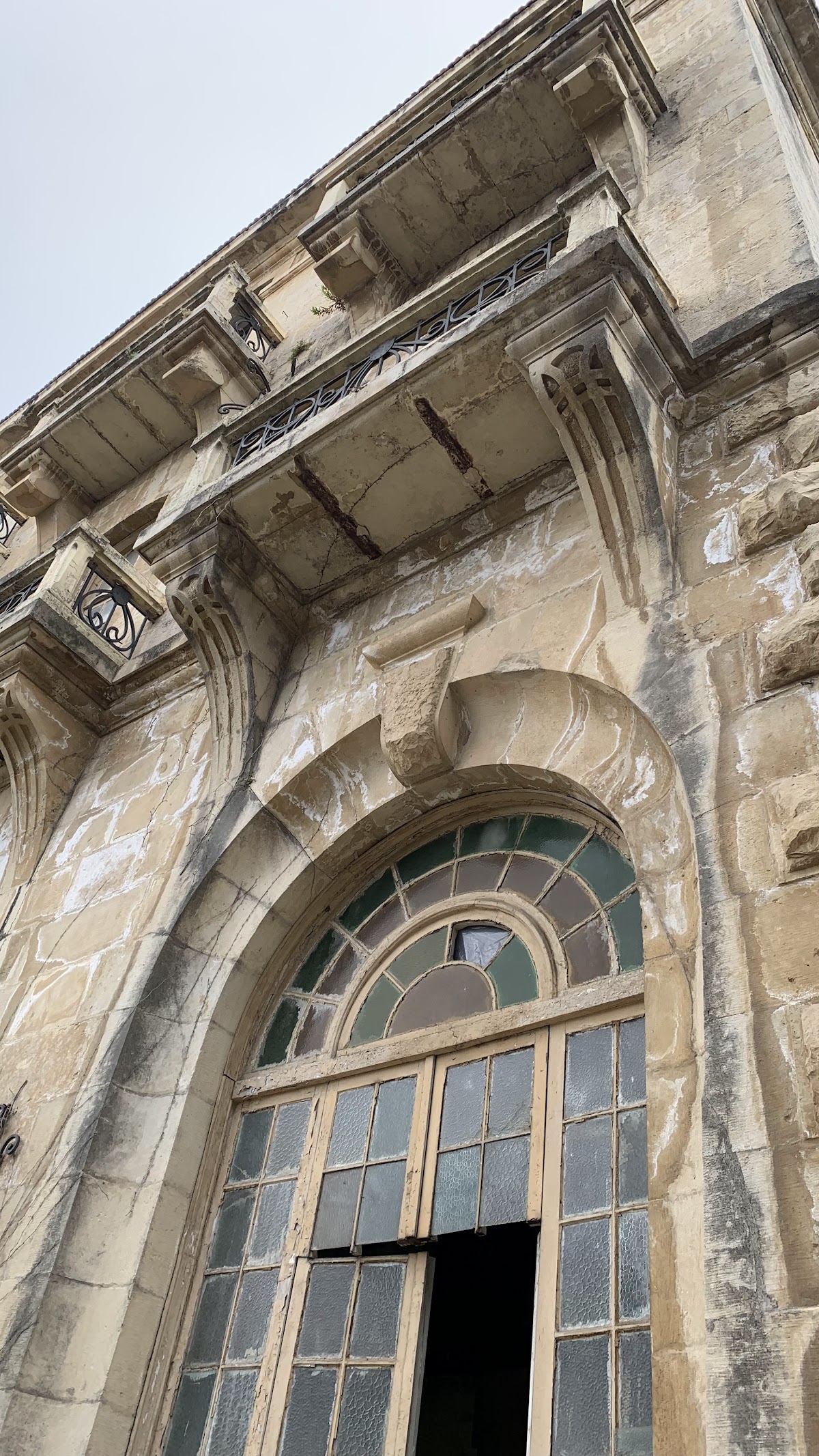 Aley Grand Hotel - Hotel — photograph 4