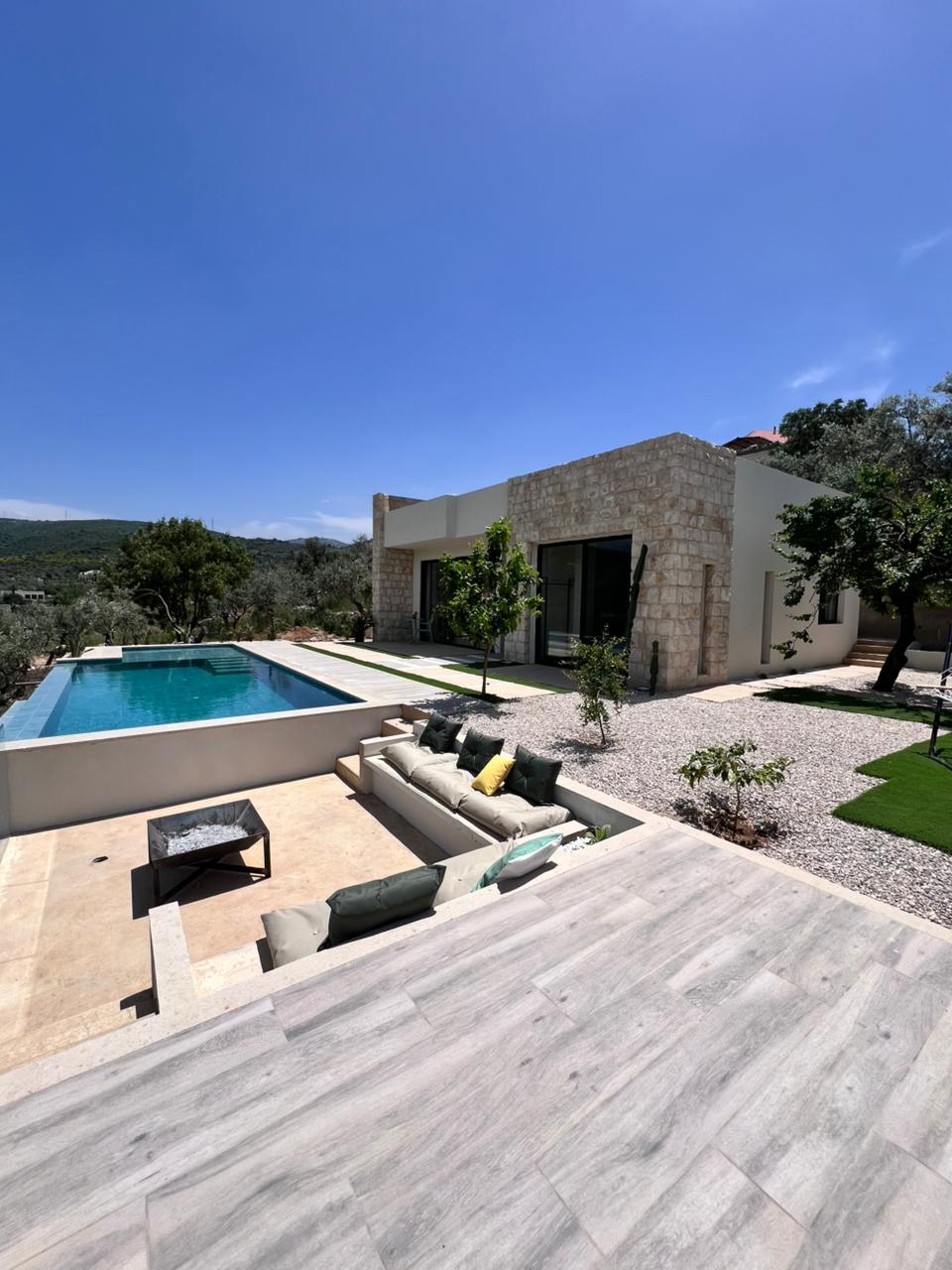 Jude's Guesthouse — photograph 4