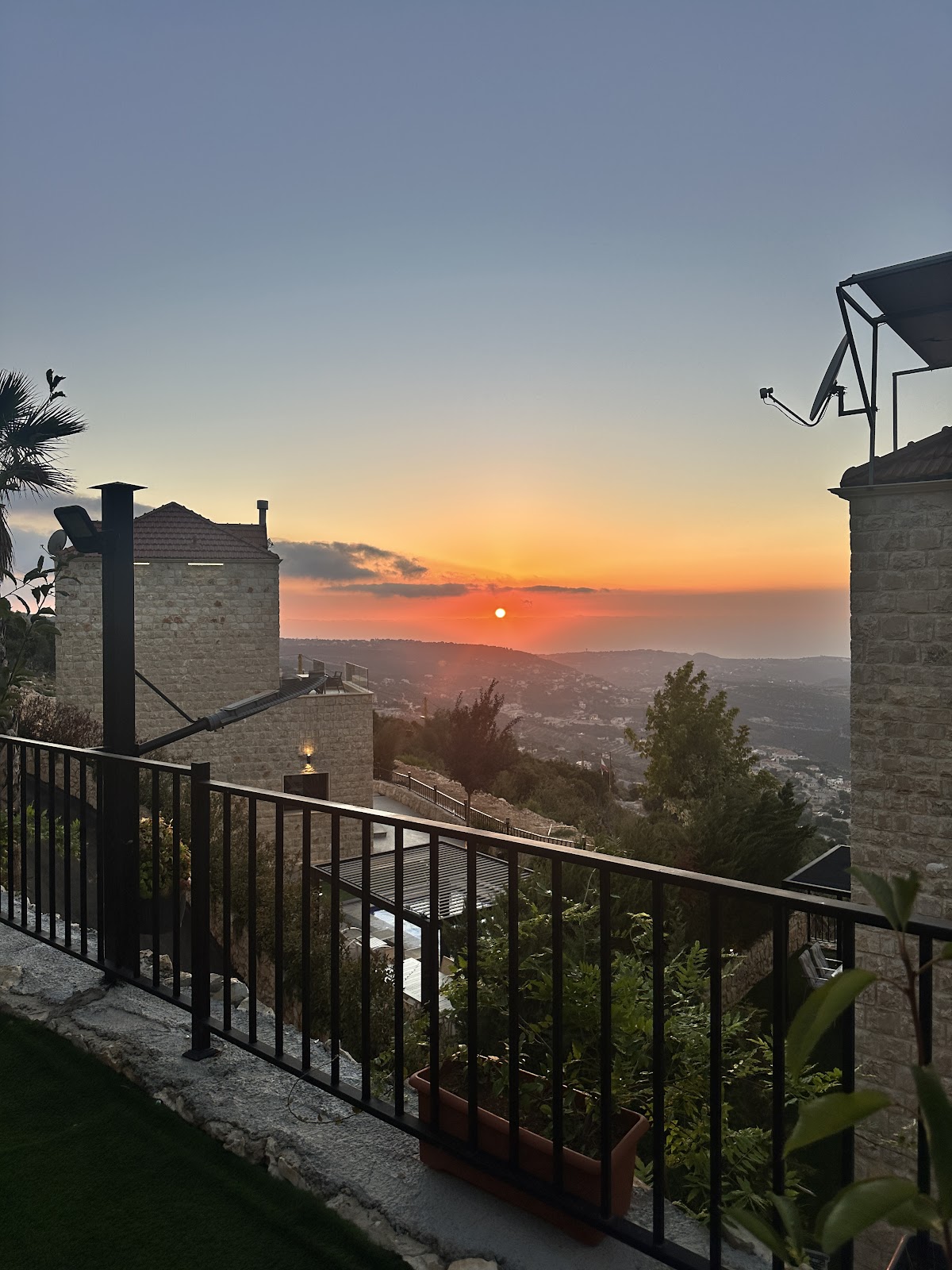 Chabtine Sky Village — photograph 3