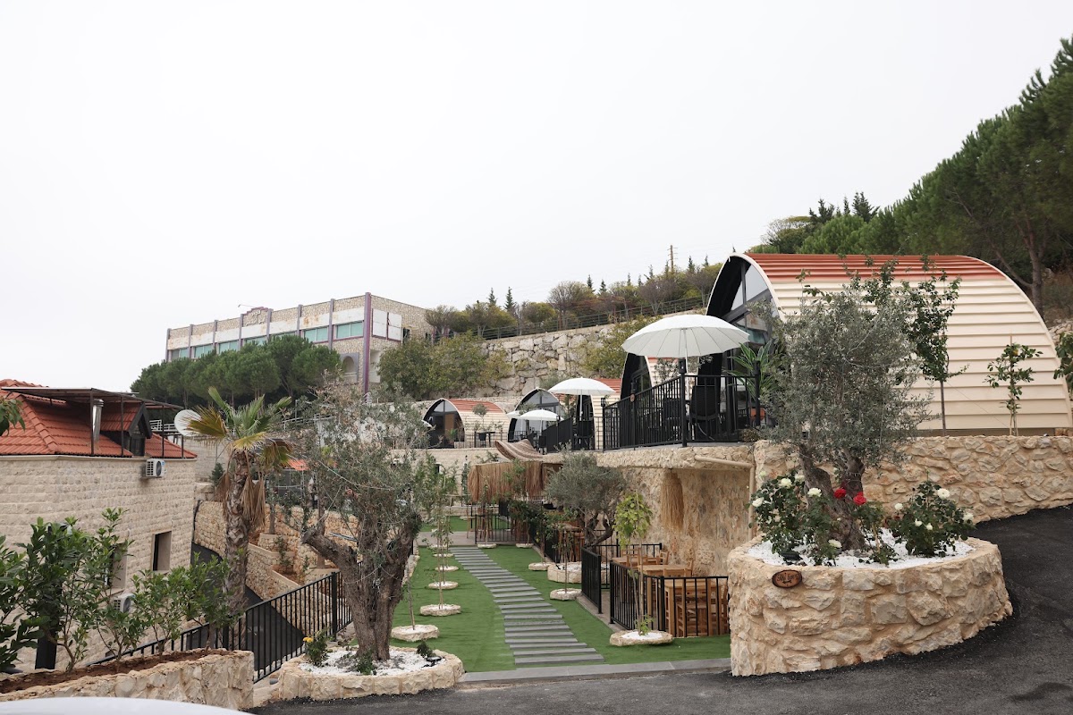 Chabtine Sky Village — photograph 4