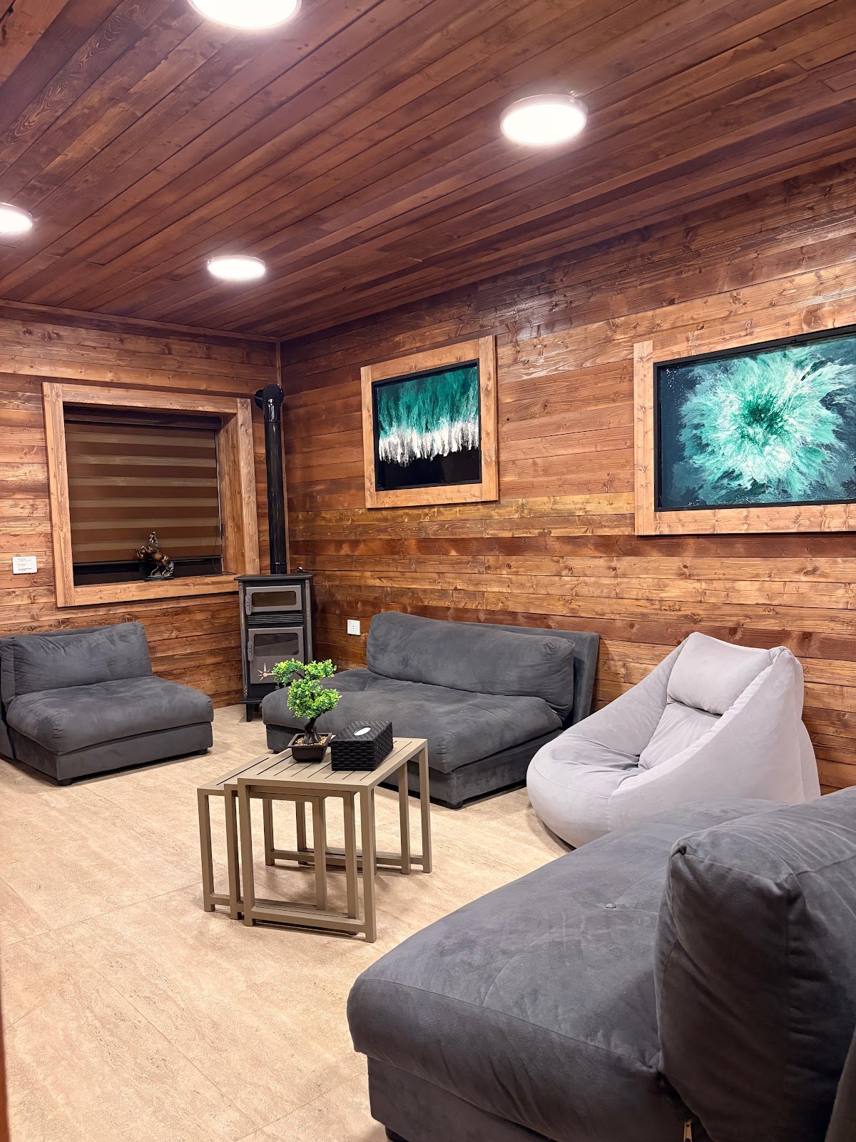 Woodland retreat — photograph 4