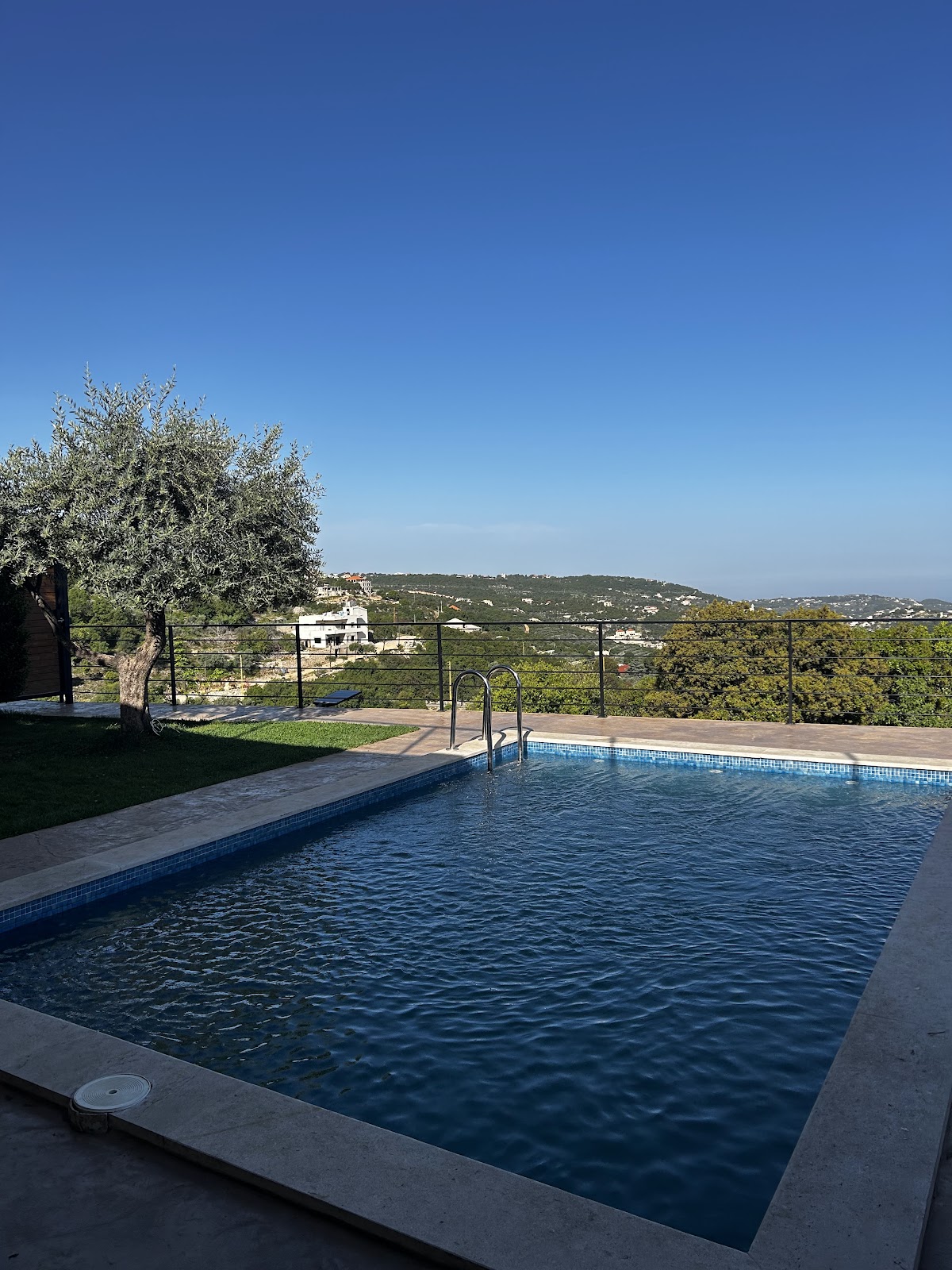 Domaine M — photograph 3