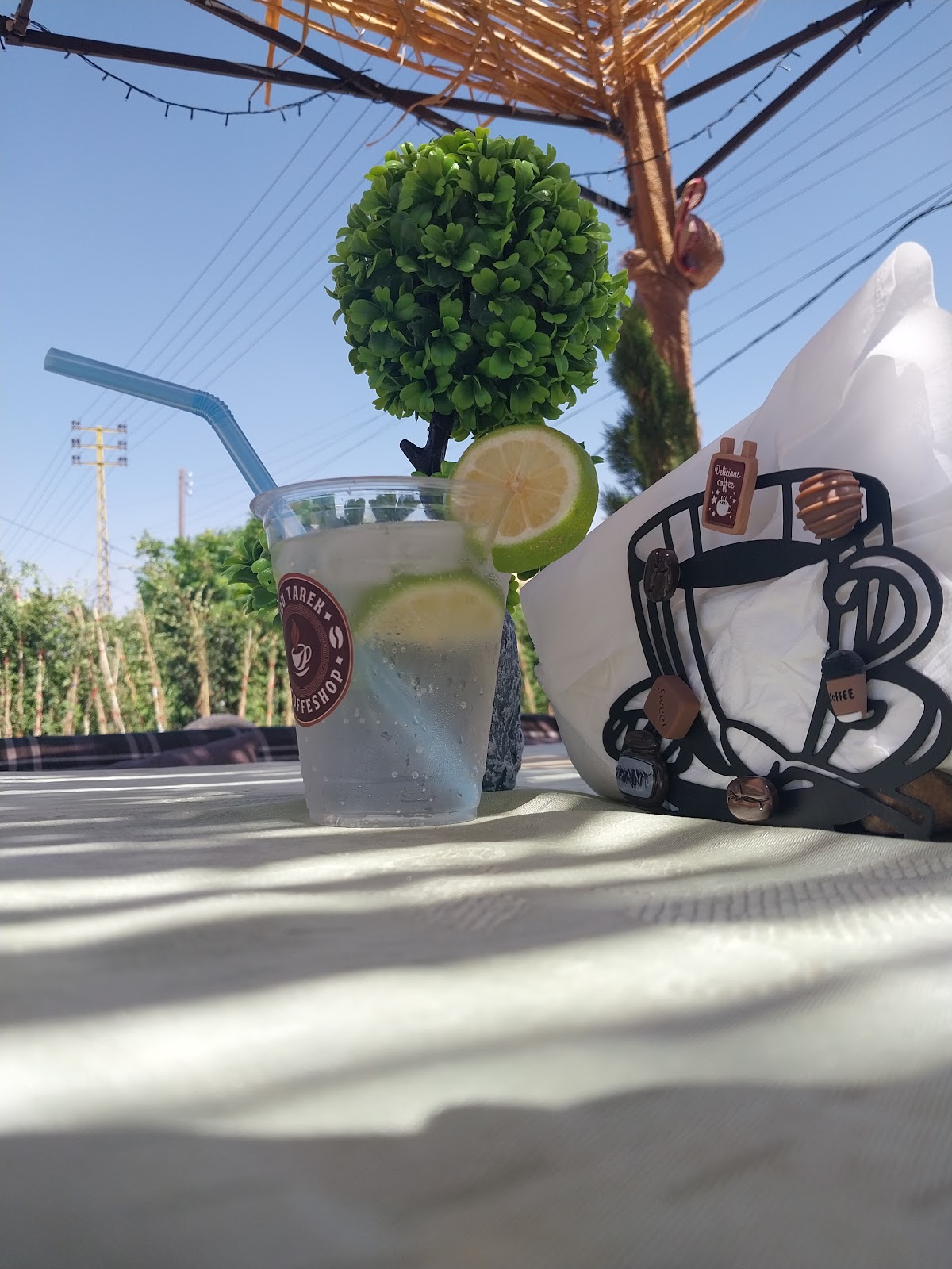 Abou Tarek Coffee Shop — photograph 4