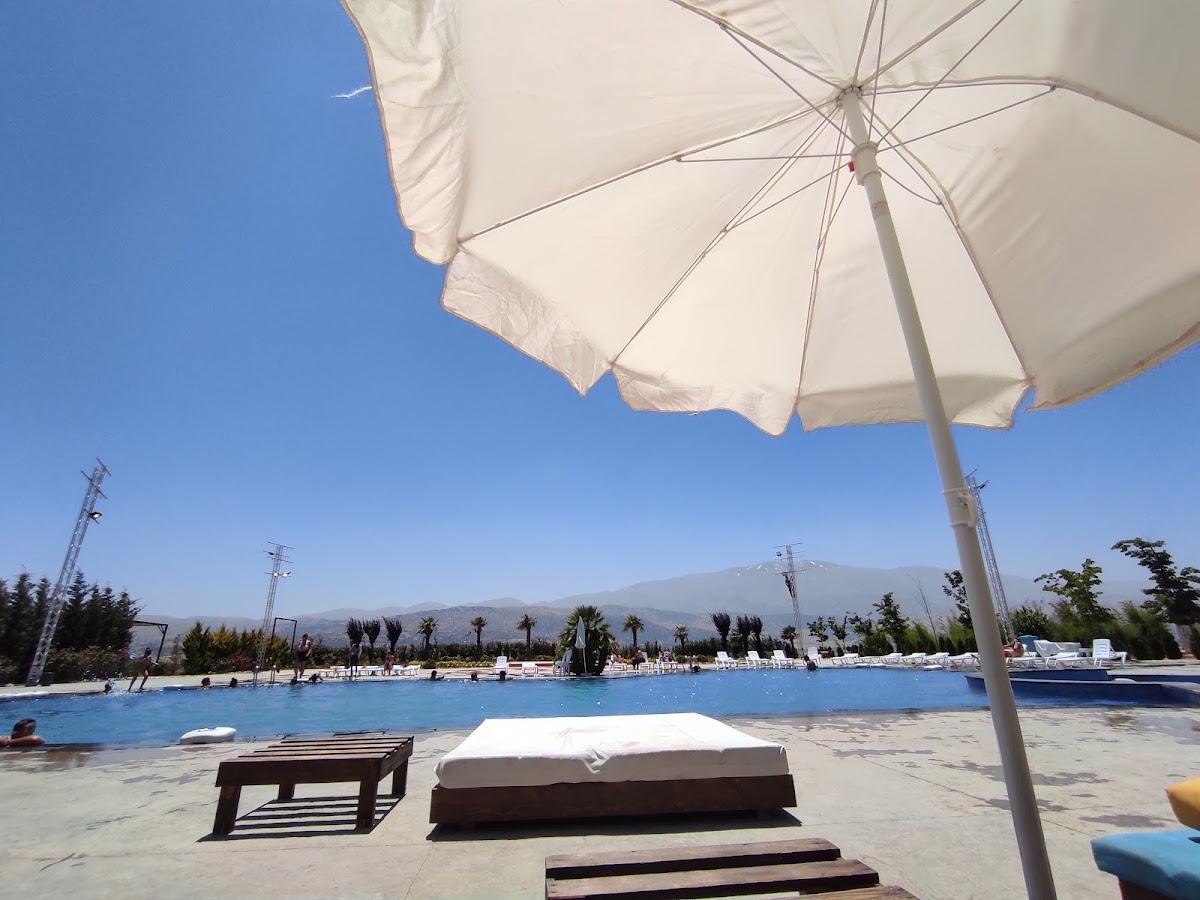 Yasmine Resort — photograph 6